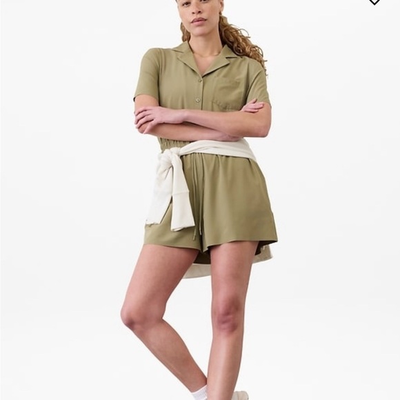 Athleta Avenue Short Sleeve Romper - Picture 1 of 9